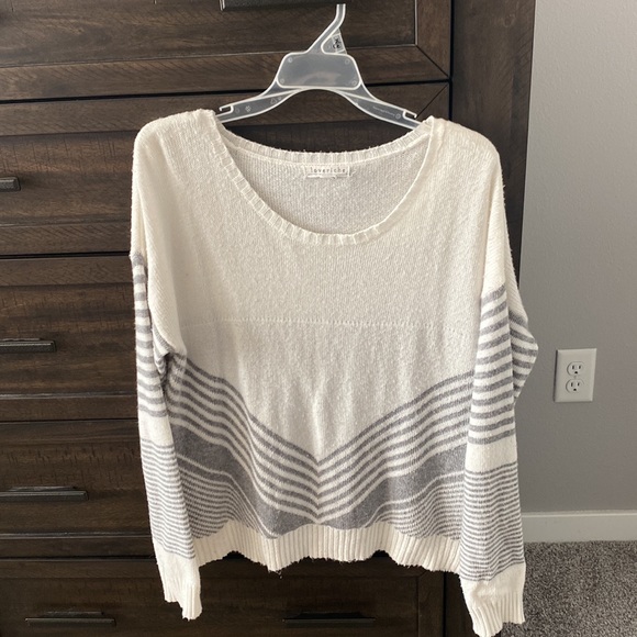 Love Riche sweater - Picture 4 of 7